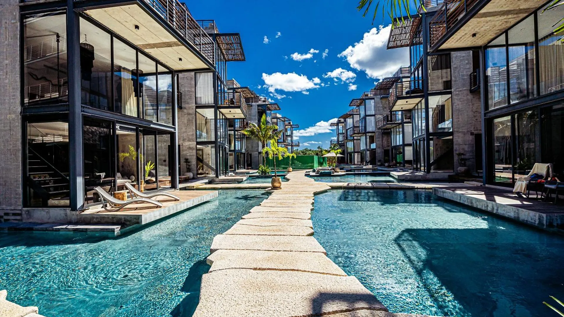 Serene Tulum Hideaway With Cenotes ile iletişim